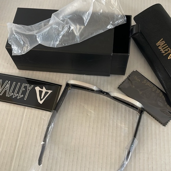 NEW Valley Eyewear Marmot Sunglasses - Picture 13 of 16